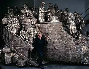 GLENNA GOODACRE WITH THE COMPLETED CAST OF THE IRISH MEMORIAL