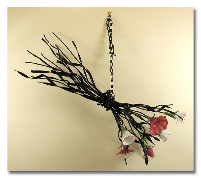 FLO PERKINS PINK CHAIN